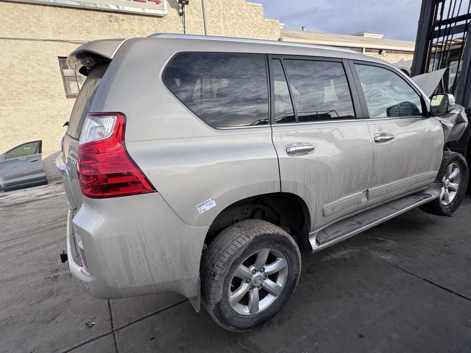 Puerta delantera izquierda del conductor compatible con 10-23 LEXUS GX460 626548 Foto 3 de 4