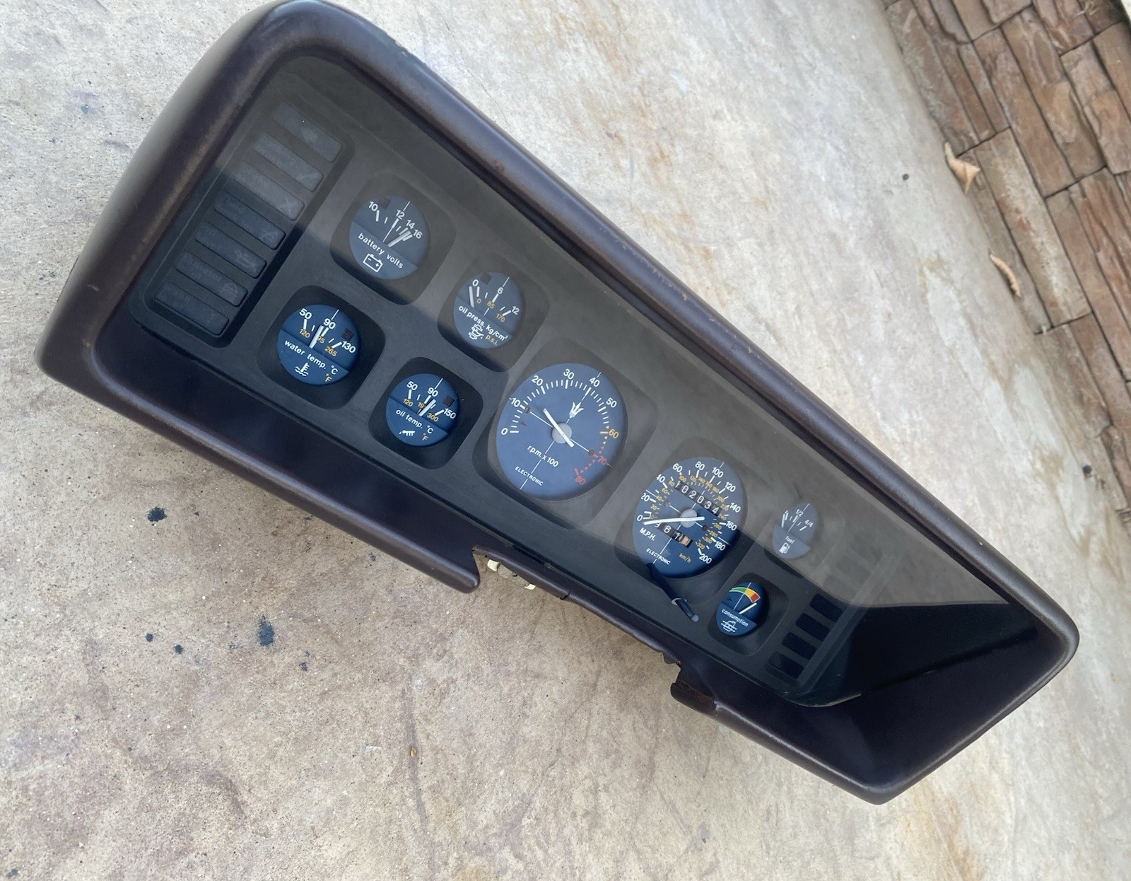 Maserati Quattroporte 1984 Instrument cluster