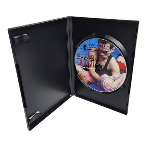 Mark HatmakerBeyond Brazilian Jujitsu - Redefining the State of the Art in Com.. - Picture 4 of 5