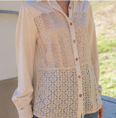 BRAND NEW WITH TAGS Desert Dream Crochet Lace Button-Down Top
