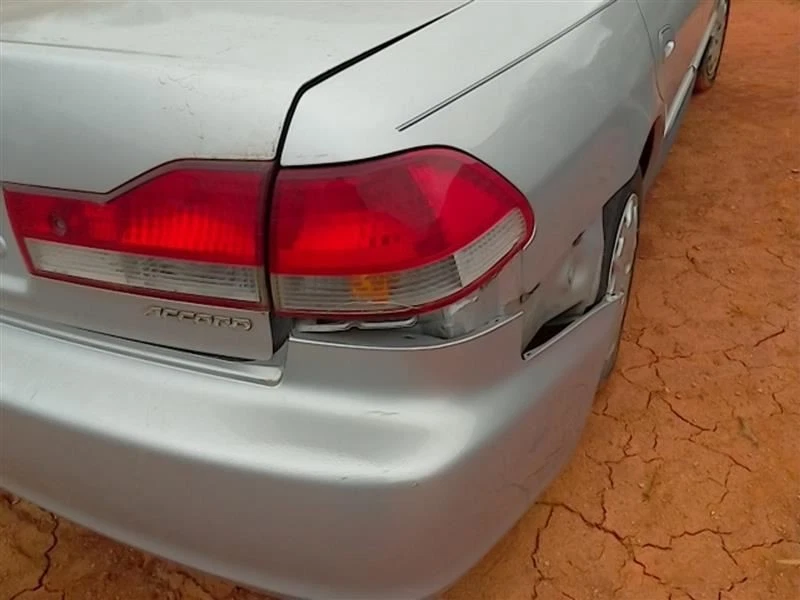 Luz de freno de montaje alto tercera luz de freno sedán para Honda Accord 01-02 OEM Foto 2 de 4