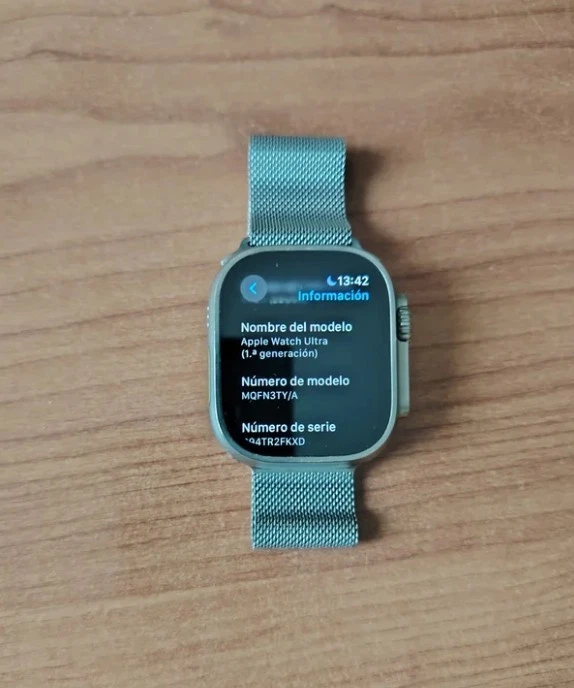 Apple Watch Ultra 1ª GEN.  GPS + Cellular | Titanio Negro - Imagen 3 de 4