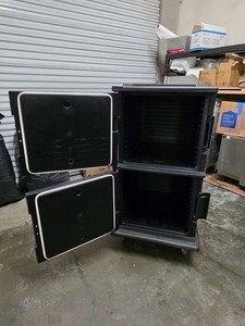 Cambro UPC1600110 Ultra Camcart Black 24 Pan Carrier