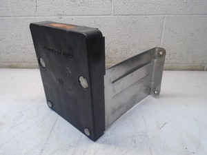 M1 Garelick Eez-In Fixed Kicker Auxiliary Outboard Motor Bracket