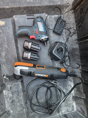 #ad Bosch 12 Volt Max 12 volt Max 1 4 in Keyless Cordless Drill $60.00