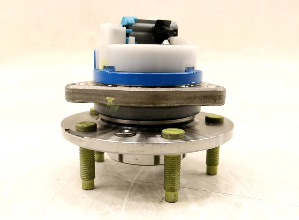 全新德科车轮轴承和轮毂总成前 89047684 雪佛兰别克 Olds 2001-07 — 第 3/4 张图片