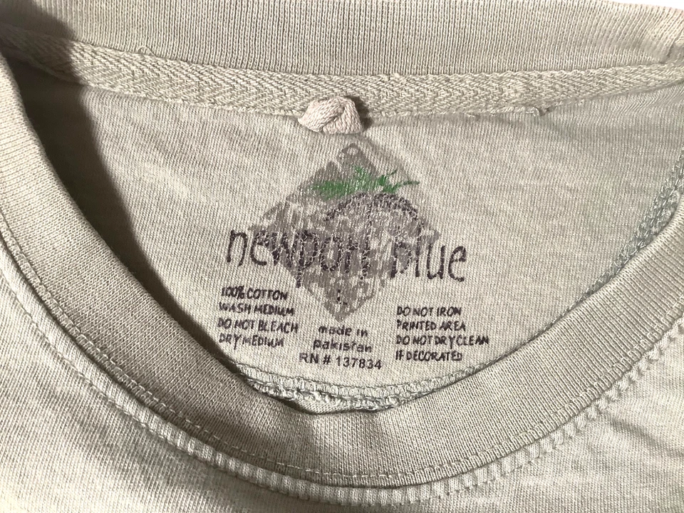 Newport Blue VTG Olive Men's Size L “26L 21”w Legends of the lake - Image 3 of 4