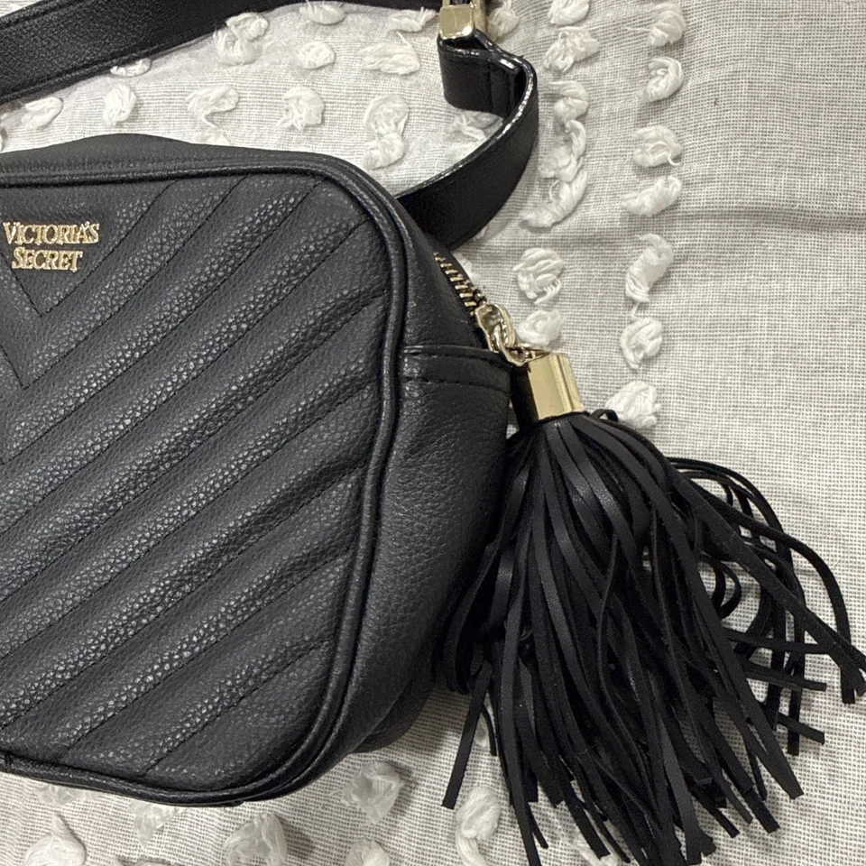 Victoria's Secret Faux Leather Tassel Black Gold Quilted Fanny Pack Bag Belts - Image 2 of 4