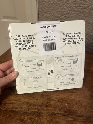 ROBOT COUPE R2 GRATER DISC - R301 27577 UNOPENED