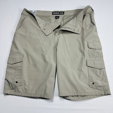 Iron Co Shorts Men 36 Performance Tan Cargo Hike Trail Fishing Khakis