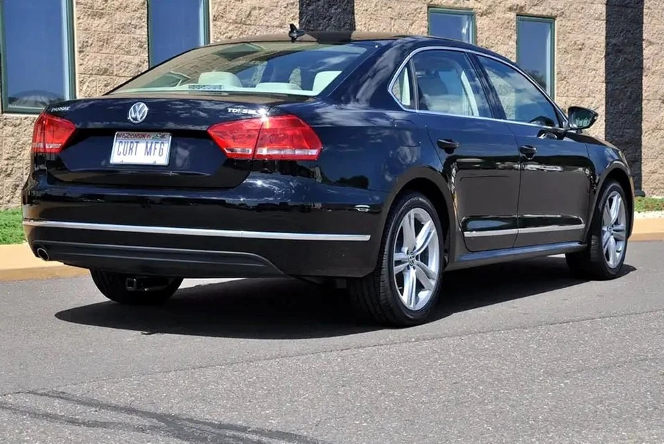 For Volkswagen Passat 12-22 Trailer Hitch Class 1 Square Concealed Trailer Hitch Foto 2 de 4