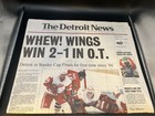 1995 Detroit Detroit Red Wings Beat Chicago Blackhawks Playoffs Newspaper-Ex++ — photo 1