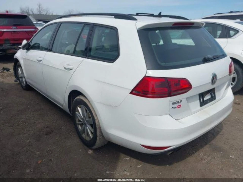 Espejo retrovisor eléctrico VOLKSWAGEN GOLF R, sin asistencia de mantenimiento de carril; sin alerta de punto ciego Foto 4 de 4