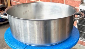 Paderno 16 qt,  18/10 SS Rondeau  / Braising Pot , 02826, Commercial Grade