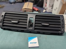 BMW X5 E70 DASHBOARD AIR VENT FRONT CENTRE #7161801-04 2007 - 2009