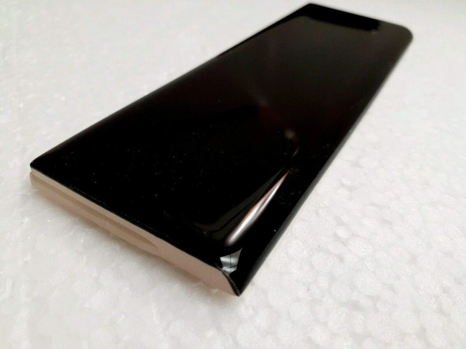 Azulejo de cerámica negro 2x6 pulgadas Bullnose Borde 2 x 6 pulgadas Caja 10 piezas Foto 3 de 4