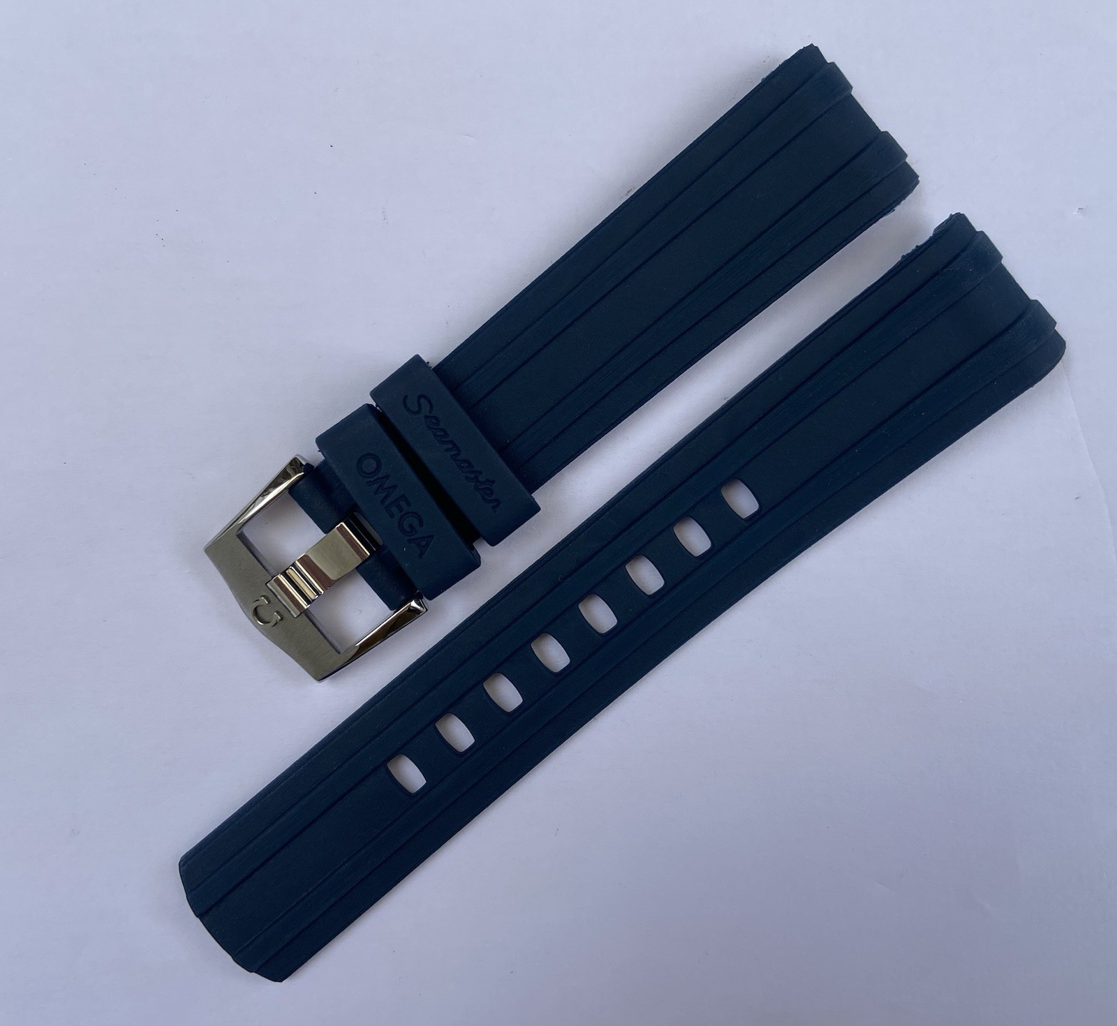 22mm Omega Seamaster 300 Navy Blue Rubber Strap with Buckle for Men