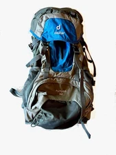 Deuter Futura 32 Hiking Backpack With Rain Cover, Blue/Gray