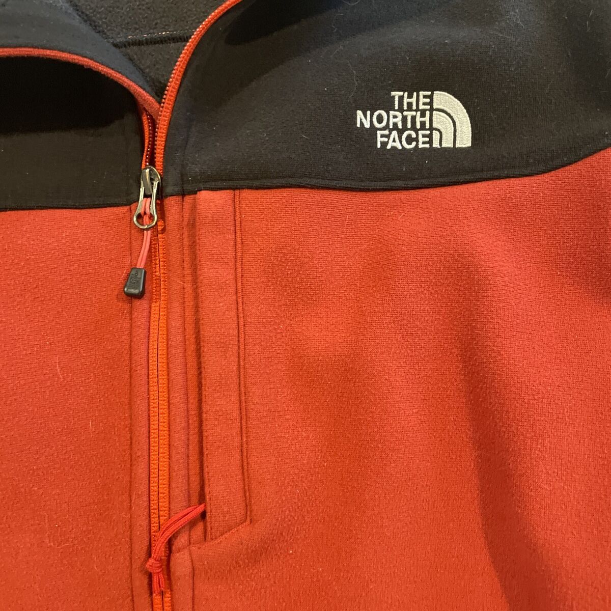 Men's The North Face Full Zip Red black Jacket Size Large Men's The North Face Full Zip Red black Jacket Size Large