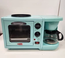 AMERICANA COLLECTION 3 IN 1 BREAKFAST STATION COFFEE, TOASTER, GRIDDLE