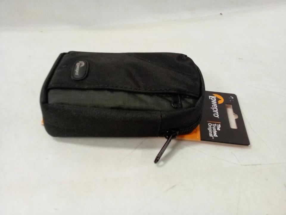LOWEPRO CAMERA OR PHONE CASE!    Newport 30 5.5in X 3.5in X 1.5in - Image 4 of 4