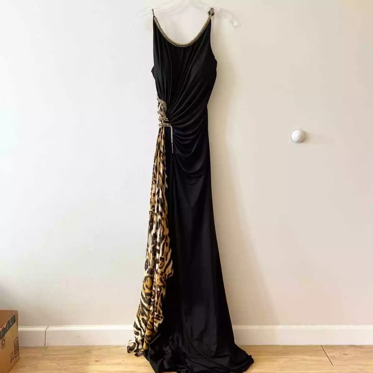 Snake hotsell prom dress