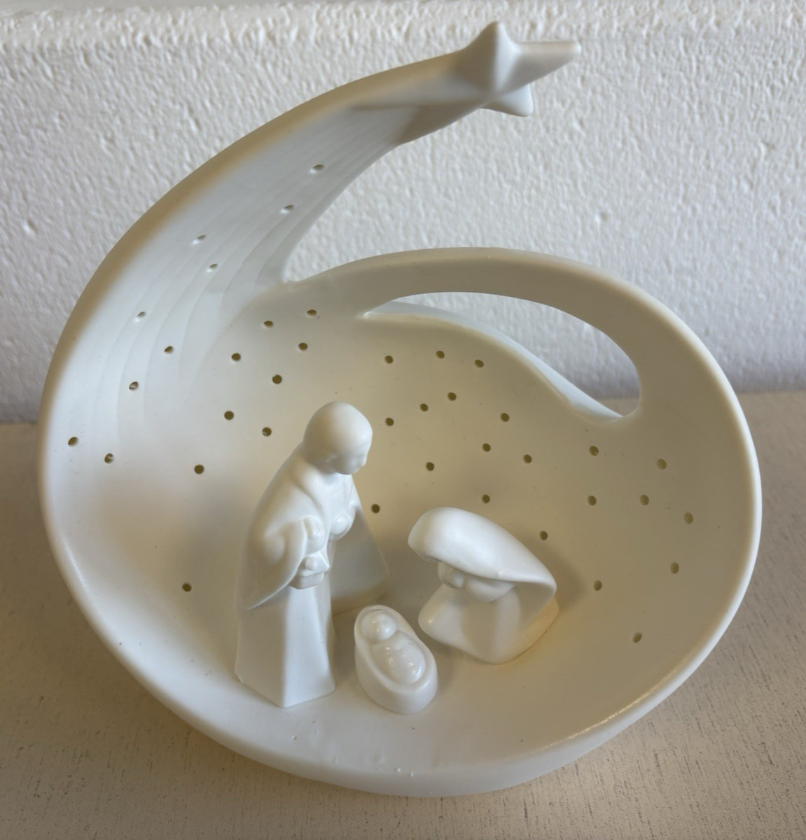 Weihnachtskrippe Krippe Weiß beleuchtet - auch mit Wechselfarbe Porzellan matt