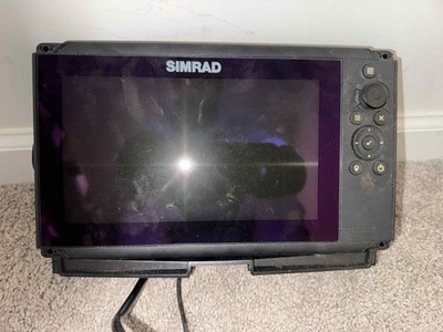 Simrad Cruise 9 with Power wire and mount - Wont power up