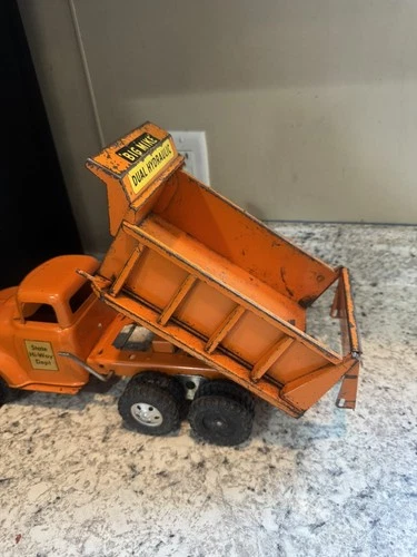 Vintage 1957 Tonka BIG MIKE DUAL HYDRAULIC DUMP TRUCK works