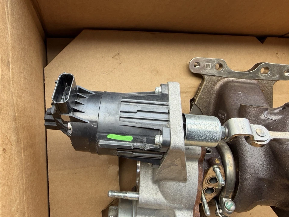 Turbocompresor original OEM para Honda Accord 2023-2025 1,5 L Turbo - ¡18.000 millas! Foto 4 de 4