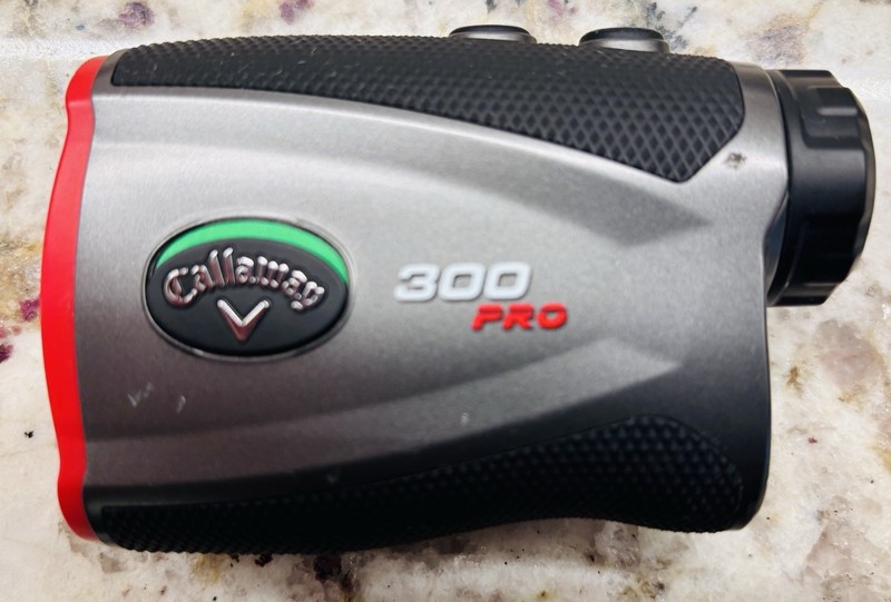 Callaway 300 Pro Slope Laser Golf Rangefinder Magnetic - Excellent Condition
