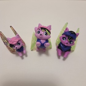 Hatchimals CollEGGtibles Rainbow-cation Wolf Family Lot Of 10