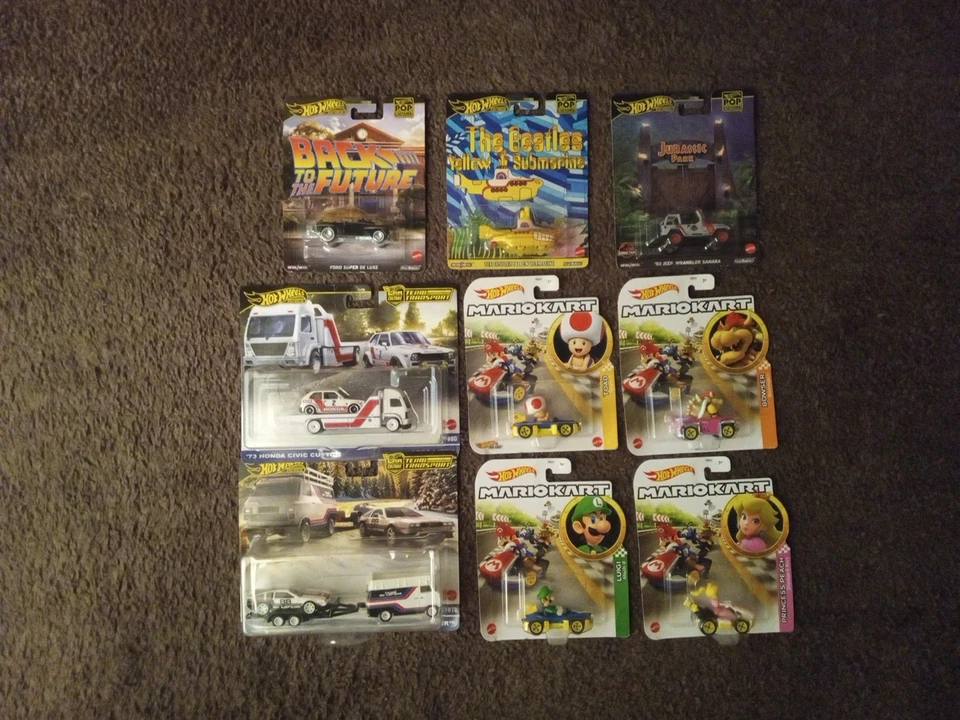 Lote de 9 Coches Hotwheels Nuevos, 3 Cultura Pop, 2 Transportes de Equipo y 4 Mario Kart Foto 2 de 4