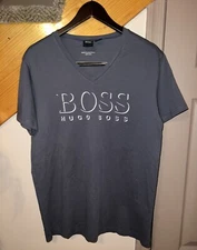 BOSS HUGO BOSS V Neck Sun Protection Spell out Graphic T Shirt Size M