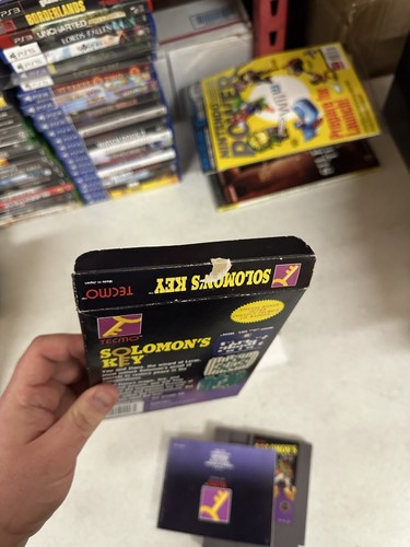 Solomon's Key Nintendo 5 Screw NES Video Game CIB Authentic Tested Complete - Picture 12 of 14