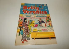 Archies Girls Comic Book - Betty & Veronica #181 - Diary Girl