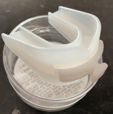 Double Gum Shields (obere und untere Zähne) - Erwachsenengröße - Boxen, Kampfsport