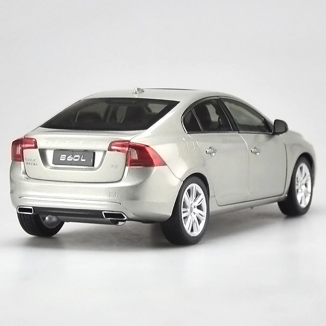 1/18 Scale Volvo S60 S60L T5 Gray Seashell Color Diecast Car Model