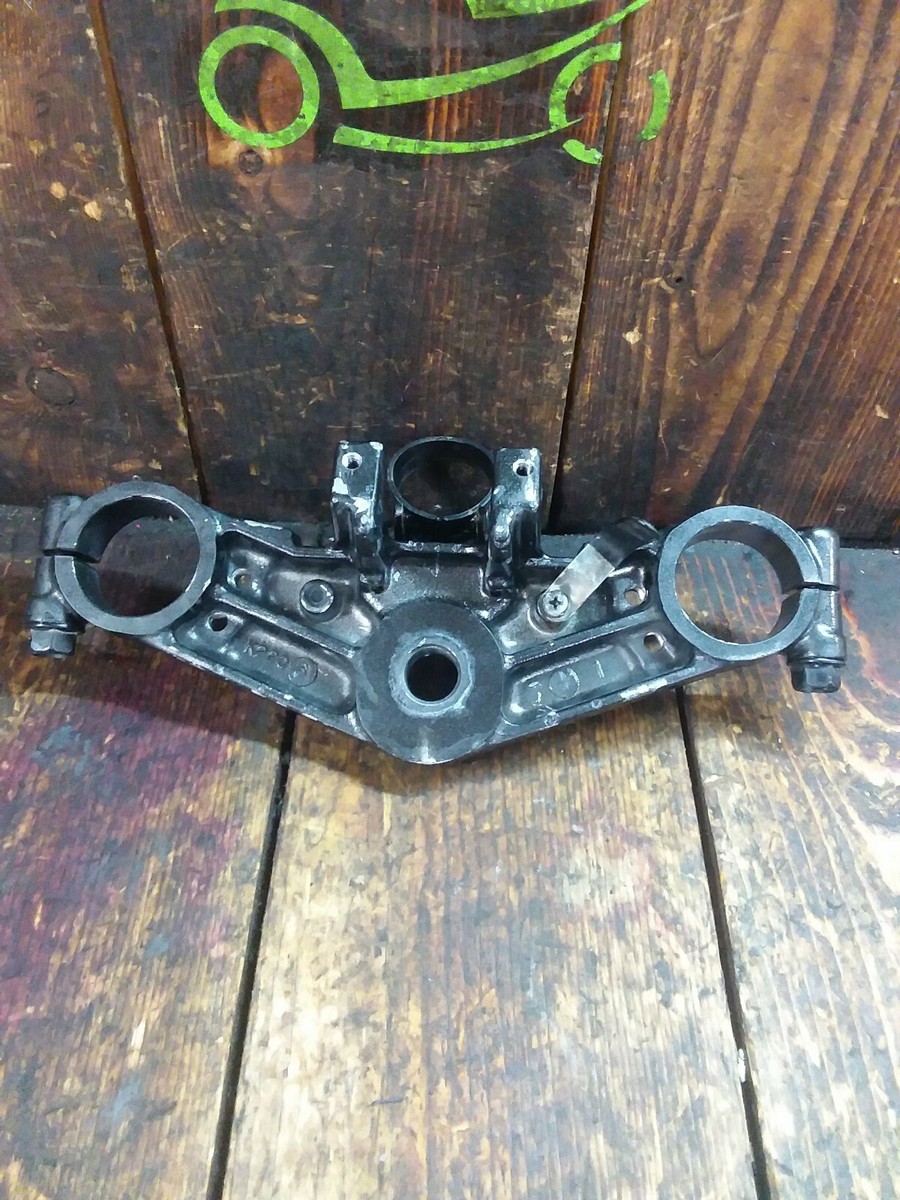 9/27 33番　ゆうと　3台 1988 Kawasaki Ninja ZX10 ZX1000 Oem top triple tree upper