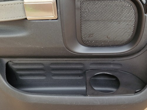 Citroen C4 Cactus Cup Holders (Pair) for Front Doors - Picture 5 of 9