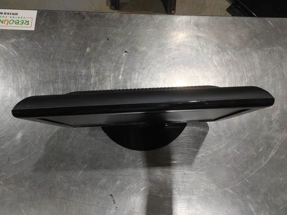 Good Condition Coby 19inch TFT LCD TV w/ DVD Player Model TFDVD1995 Black Works - Image 2 of 4