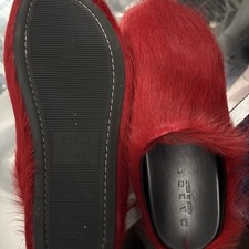 Marni Women's Sherpa Fussbett Sabot Slippers Red, Size 38/Us 8