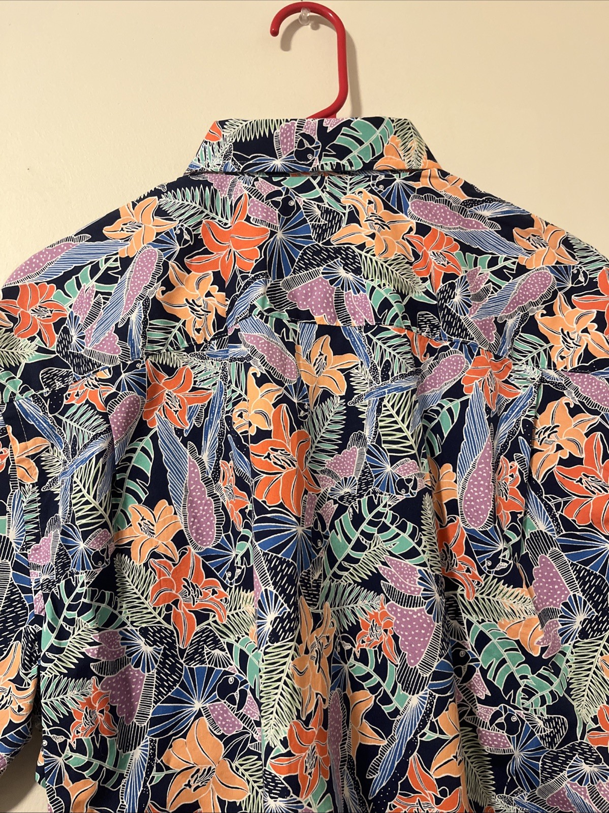 NWT Crown & Ivy Classic Fit Motion Flex Hawaiian Short Sleeve Button Down Size L