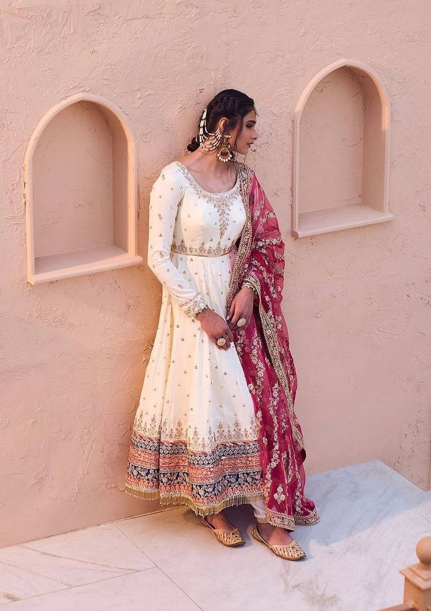 NUOVO DESIGNER BOLLYWOOD Abito Vestito Indiano Pakistano da Festa Salwar Kameez EUR 47,64 - IT