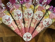 20 X Pink Butterfly Themed Pre Filled Sweet Cones Personalised LQQK