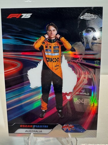 Oscar Piastri #NN-3 2025 Topps Chrome Formula 1 Neon Nations card