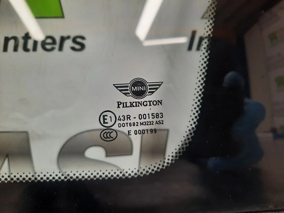 MINI Rear Quarter Glass R60 COUNTRYMAN O/S Drivers Right 51359801508 - Image 2 of 4