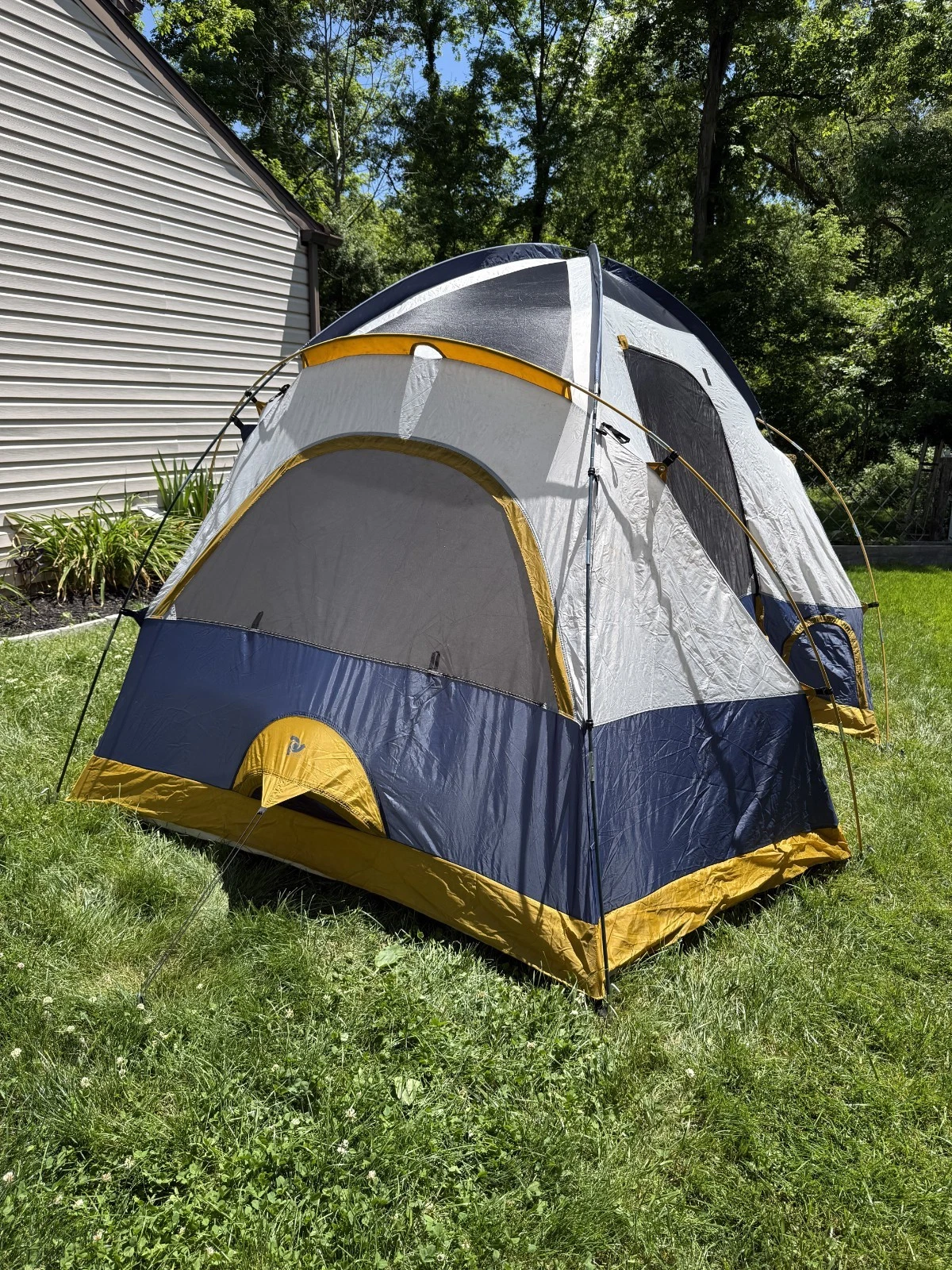 Columbia Bugaboo Five-Person Family Dome Camping Tent,