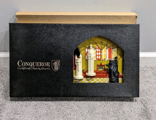 Vtg MCM Medieval Conqueror Sculptured Chess Set Peter Ganine 1962 USA COMPLETE - Picture 2 of 13