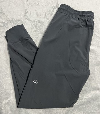 Alo Pants Mens M Co-op Gray Joggers Lightweight Nylon Stretch Zip